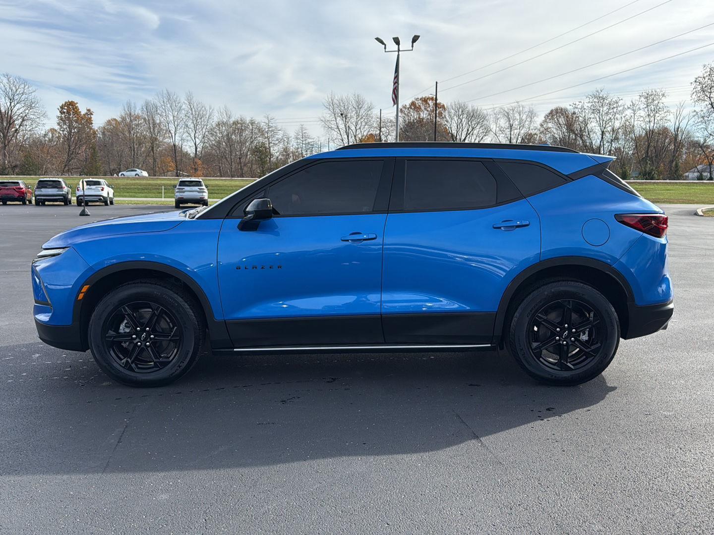 2025 Chevrolet Blazer 2LT photo 3