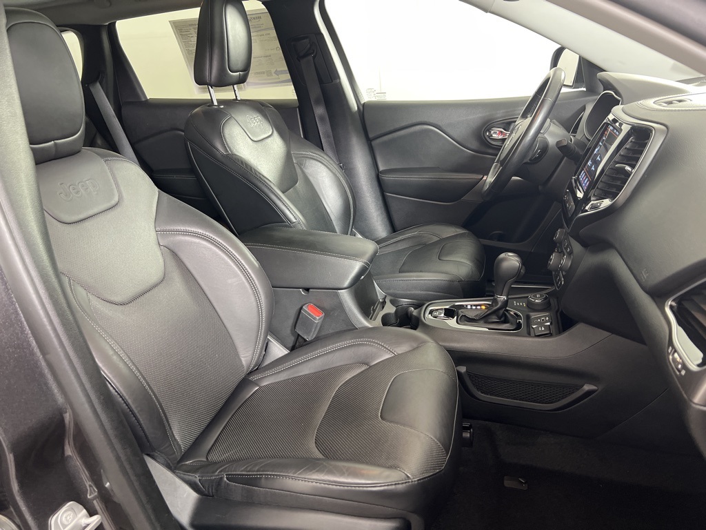 2021 Jeep Cherokee Limited photo 30