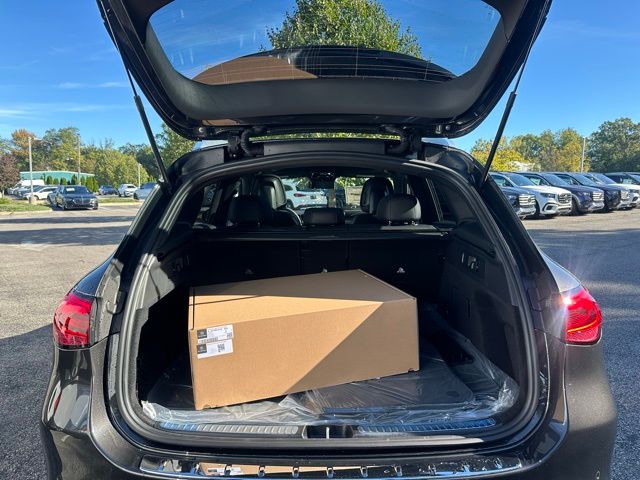 2026 Mercedes Benz GLC 300 4MATIC photo 30
