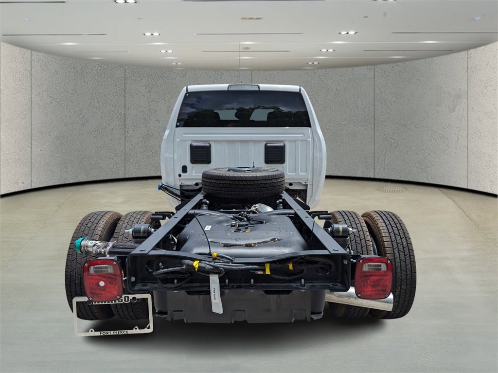 2025 Ram 3500 photo 5