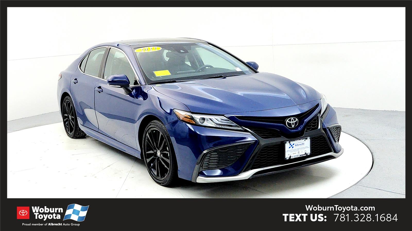 2023 Toyota Camry XSE's photo