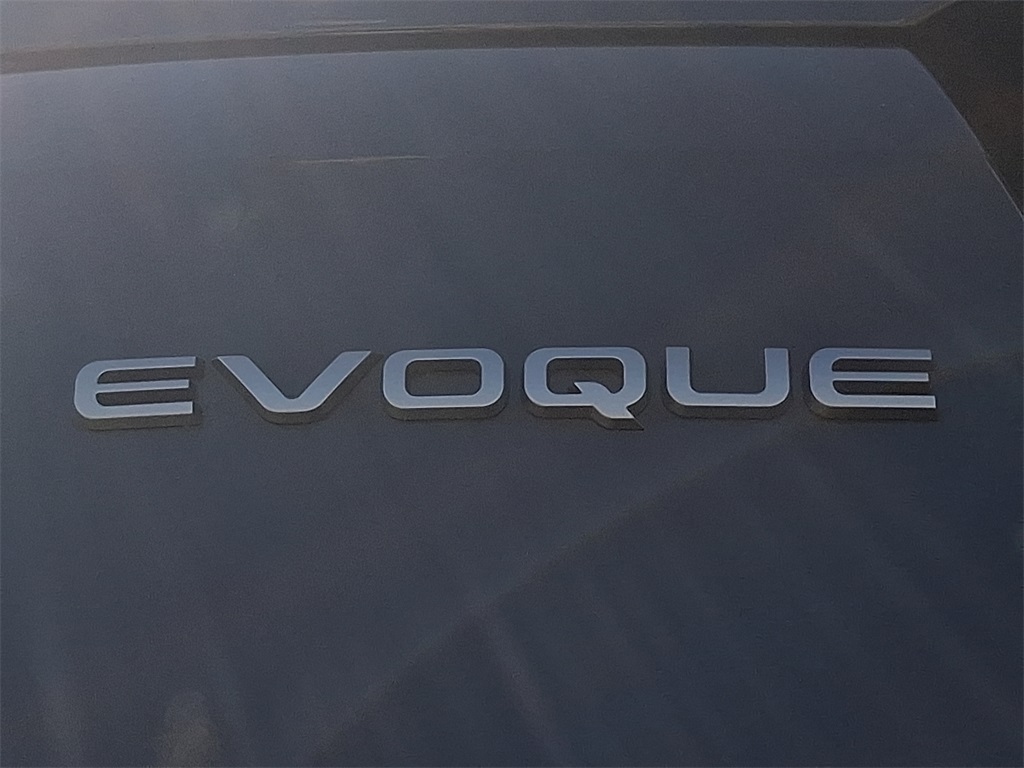 2024 Land Rover Range Rover Evoque S photo 28