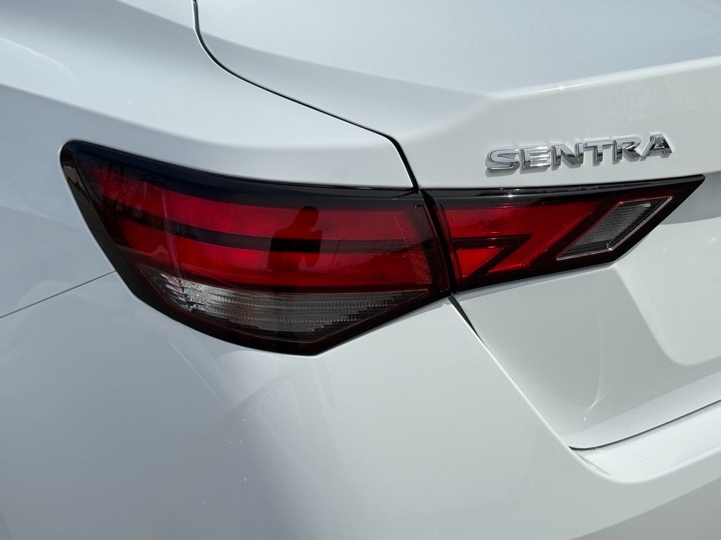 2025 Nissan Sentra S photo 8