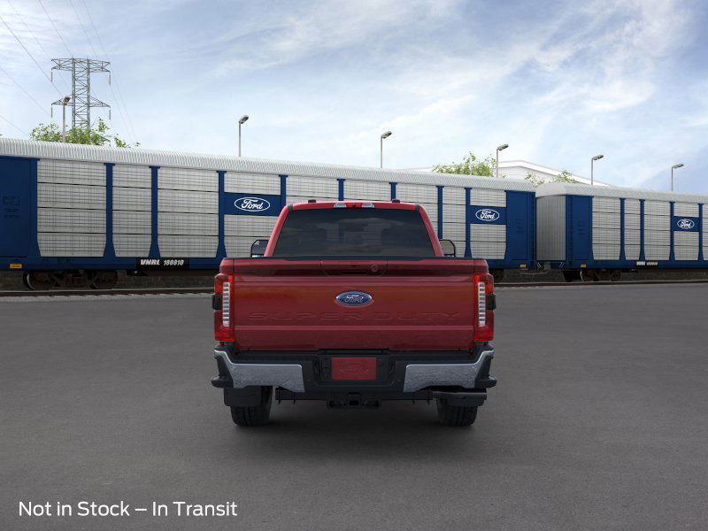 2025 Ford F-350 Lariat photo 4