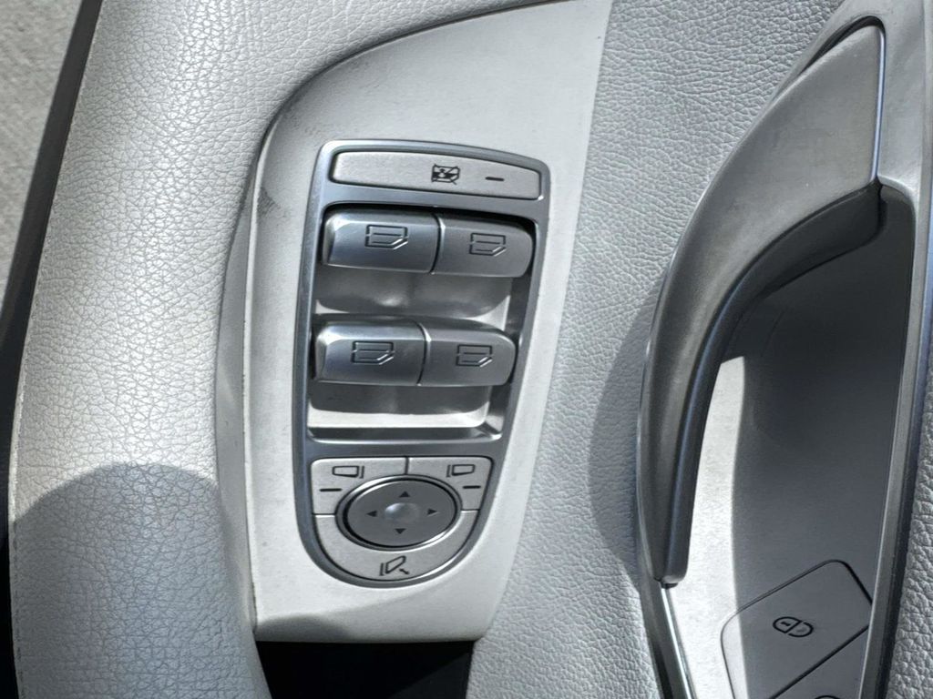 2021 Mercedes Benz E 350 4MATIC photo 25