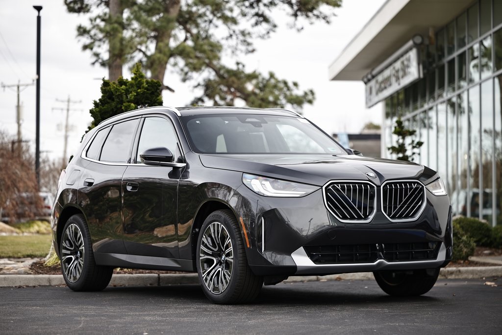 2026 BMW X3 30's photo