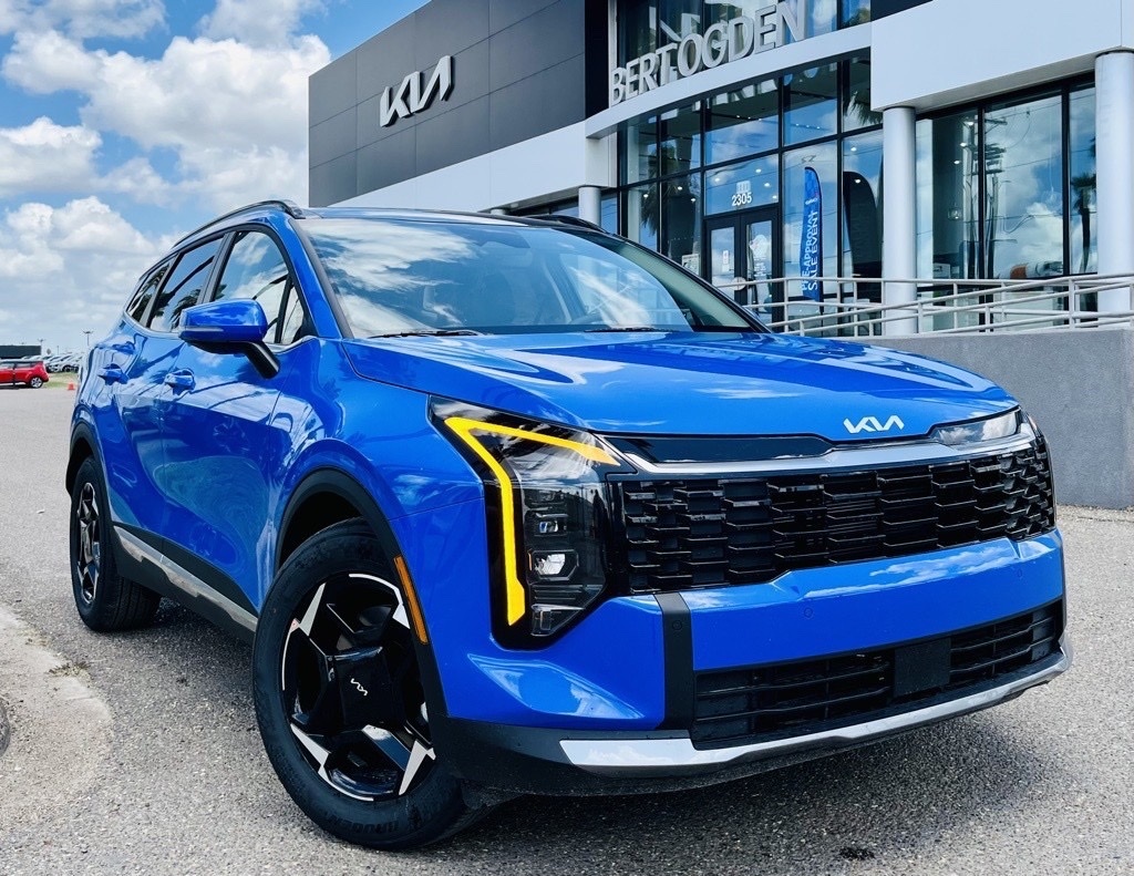 2026 Kia Sportage EX's photo