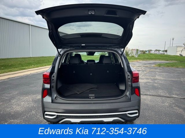 2022 Kia Seltos EX photo 9