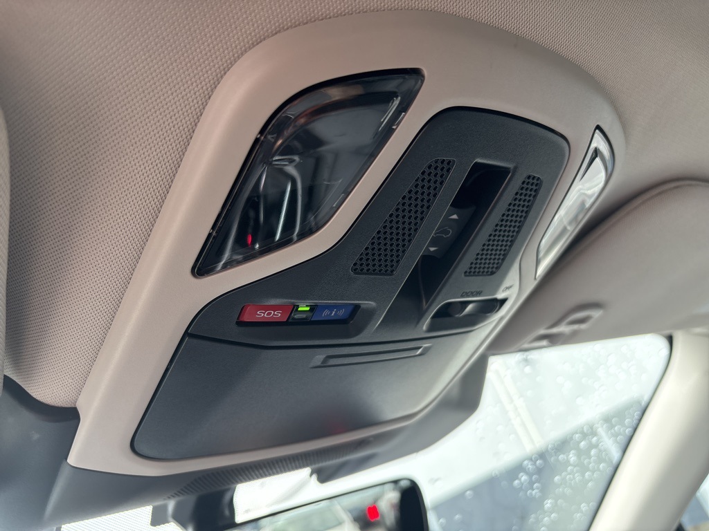 2025 Subaru Outback Onyx Edition photo 23