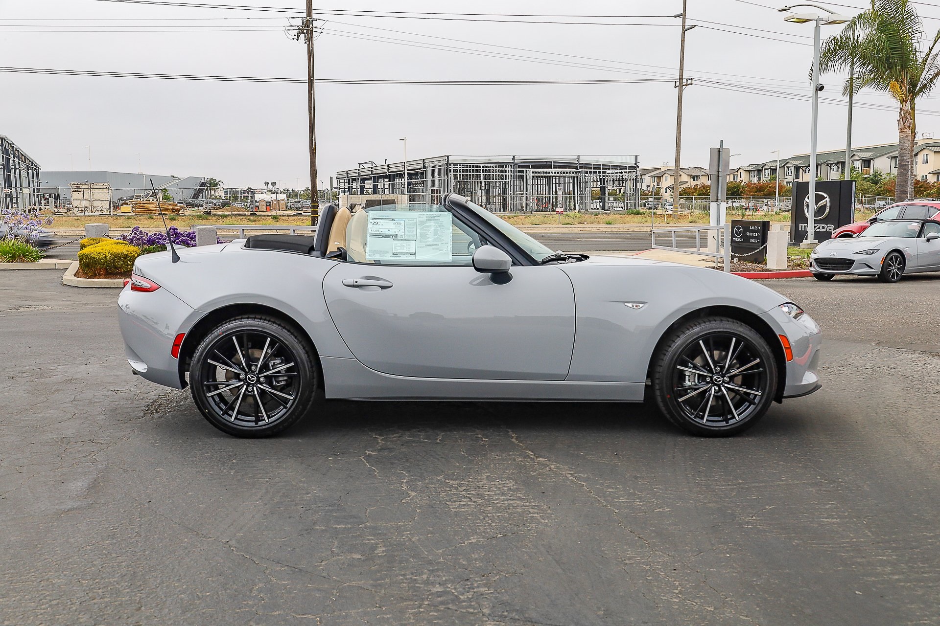 New 2025 Mazda MX-5 MIATA Grand Touring CONVERTIBLE in Santa Maria