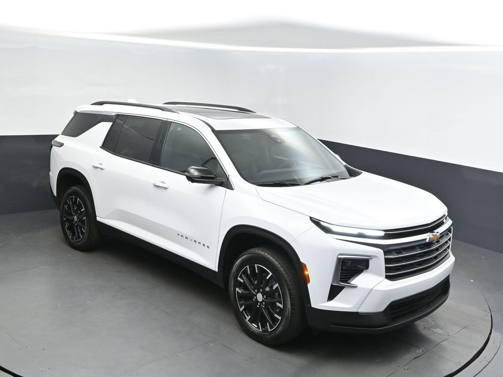 2026 Chevrolet Traverse LT's photo