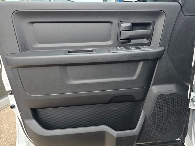 2025 Ram 3500 Tradesman photo 8