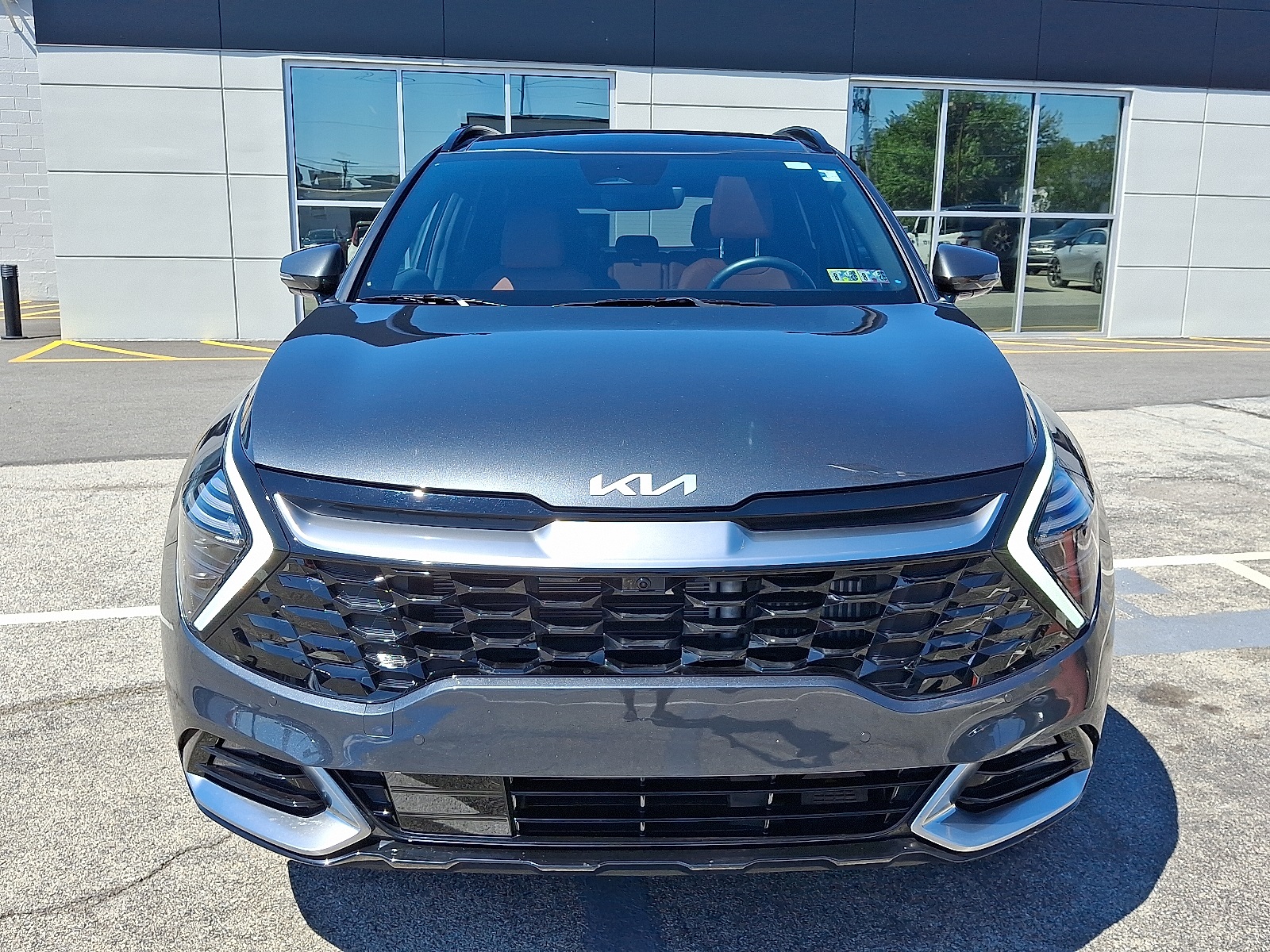 2025 Kia Sportage Hybrid photo 2