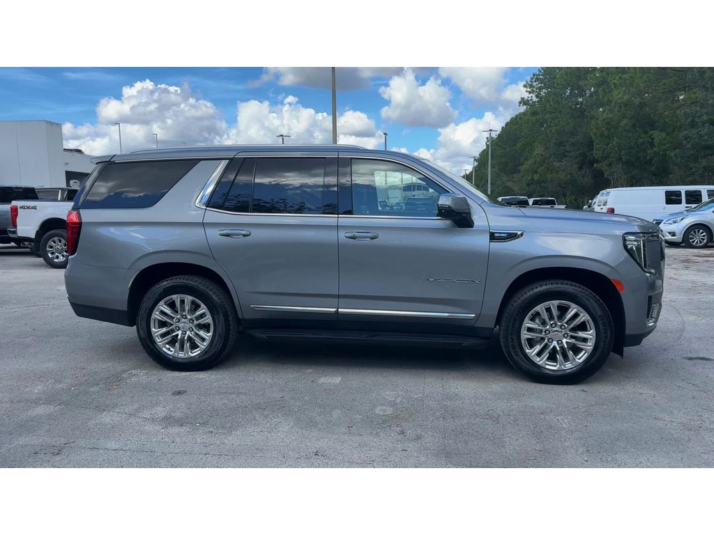 2023 Gmc Yukon SLT photo 9