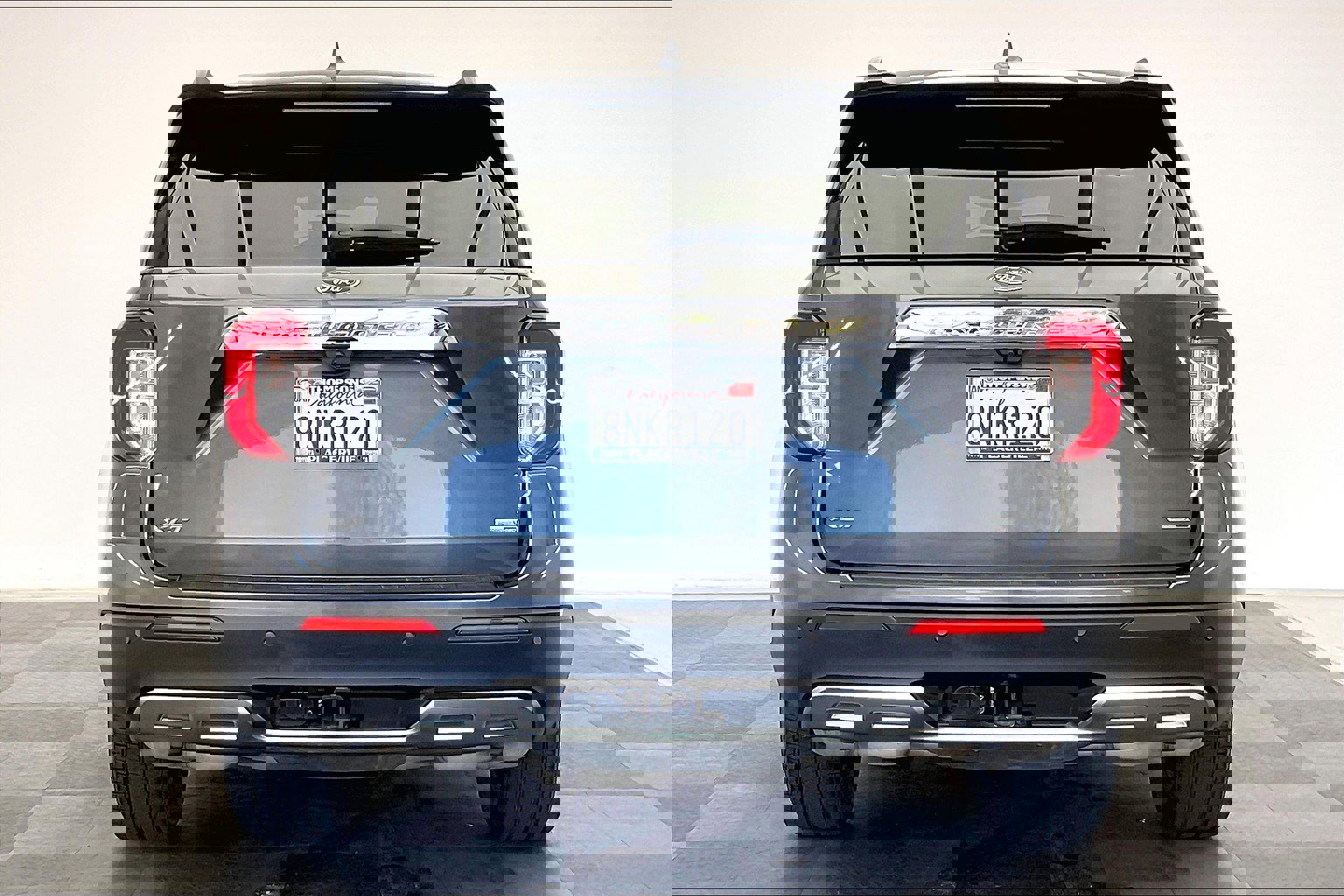 2020 Ford Explorer XLT photo 3