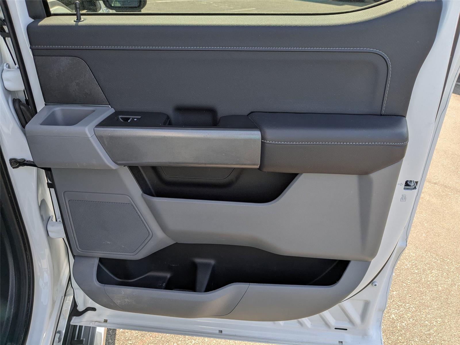 2024 Ford F-150 XLT photo 29