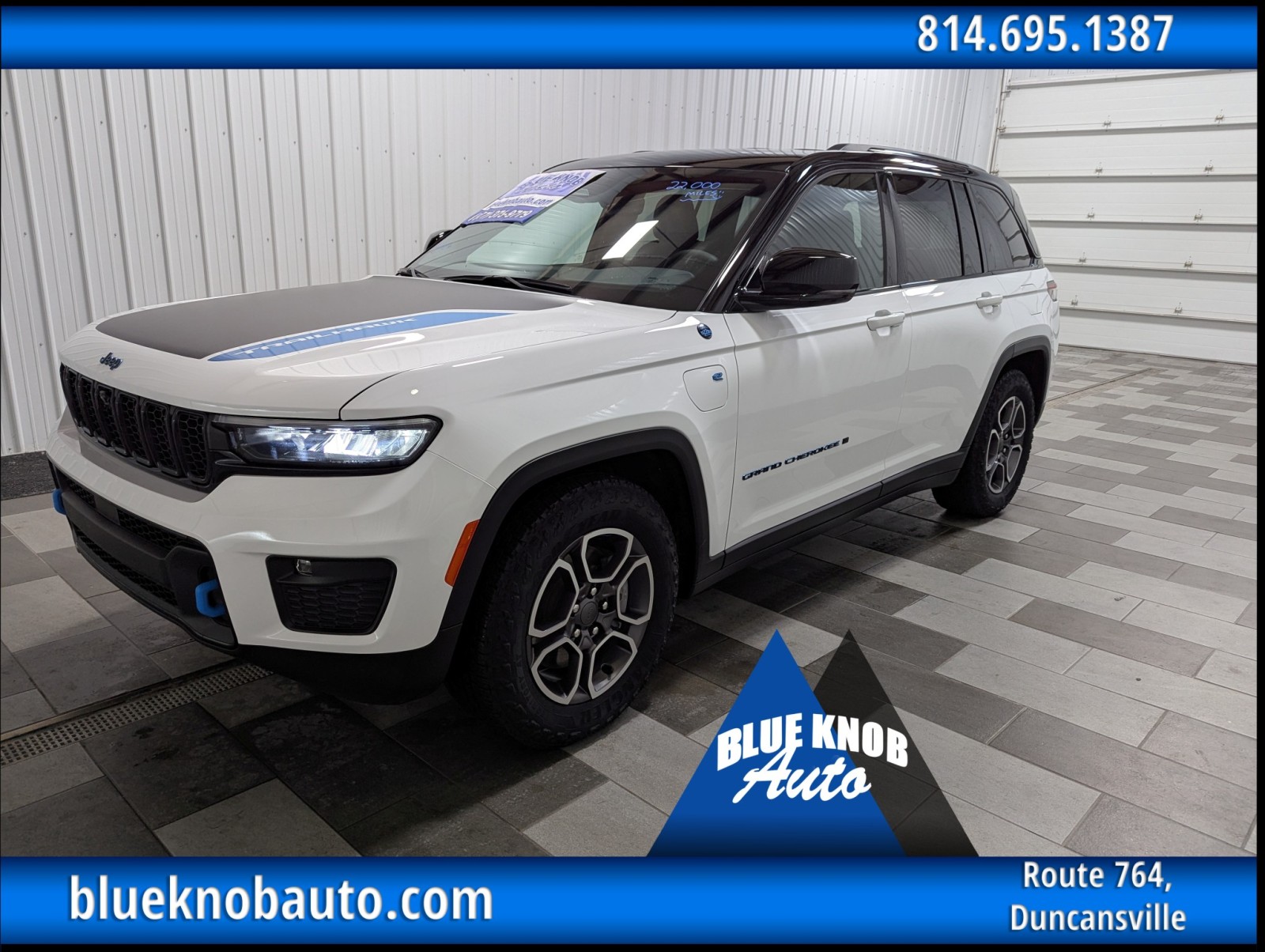 2022 Jeep Grand Cherokee Trailhawk 4xe's photo