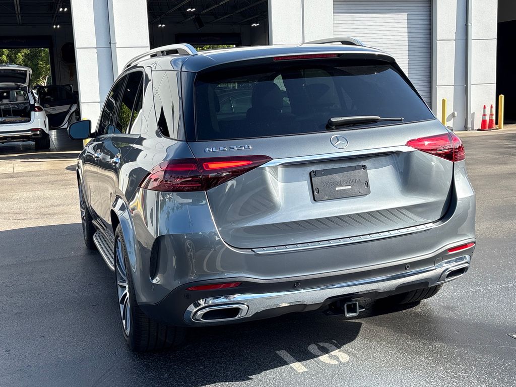 2025 Mercedes Benz GLE 350 4MATIC photo 3