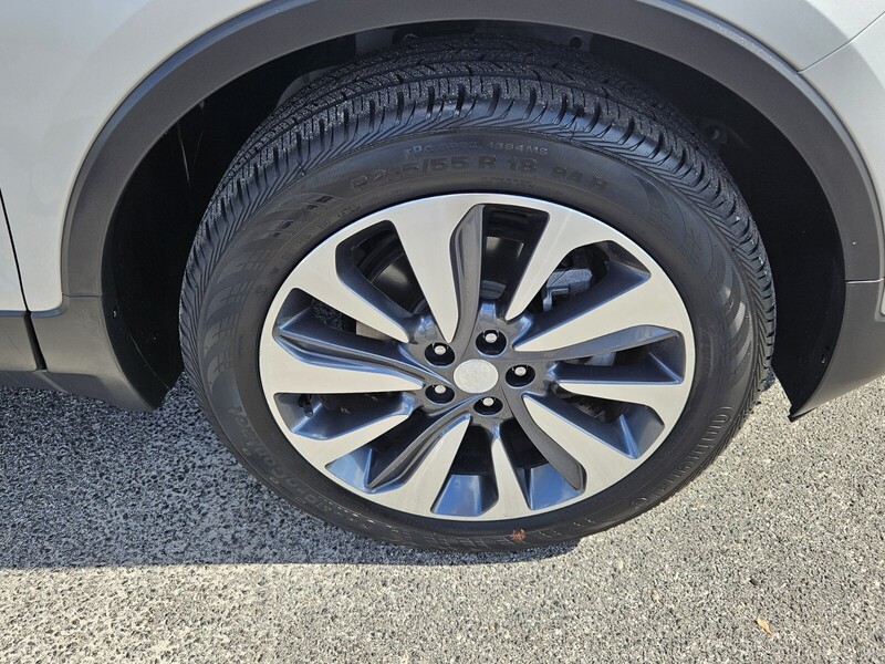 2022 Buick Encore Preferred photo 16