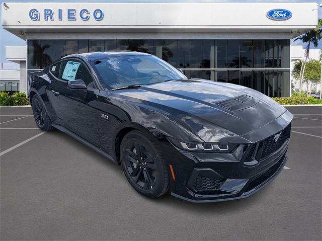 2025 Ford Mustang GT photo 2