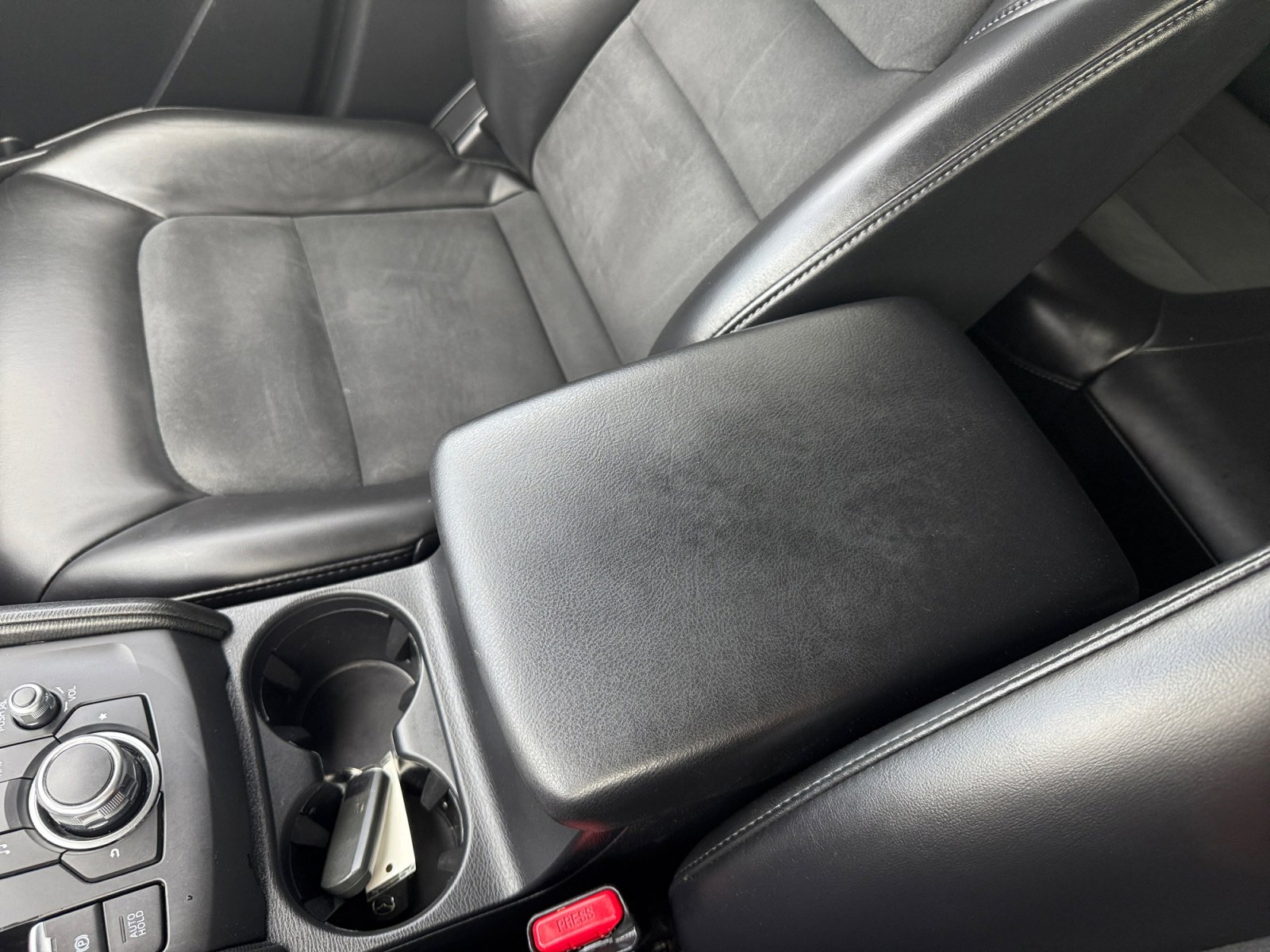 2018 Mazda CX-5 Touring photo 14