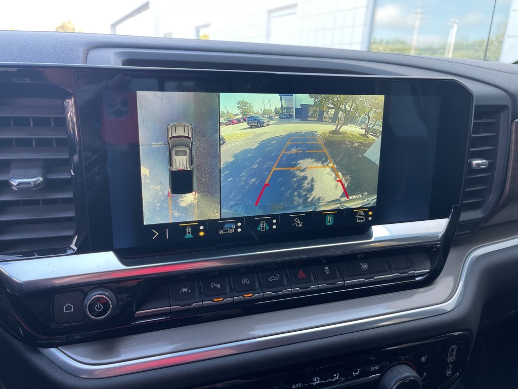2022 Chevrolet Silverado 1500 High Country photo 6