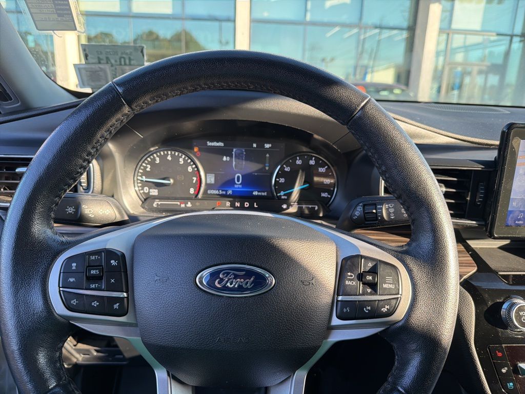 2021 Ford Explorer Limited photo 3