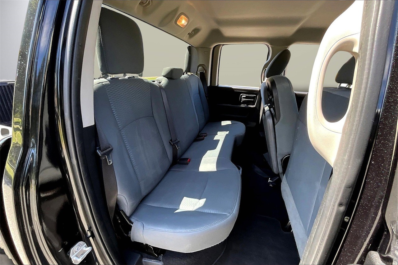 2017 Ram 1500 Express photo 19