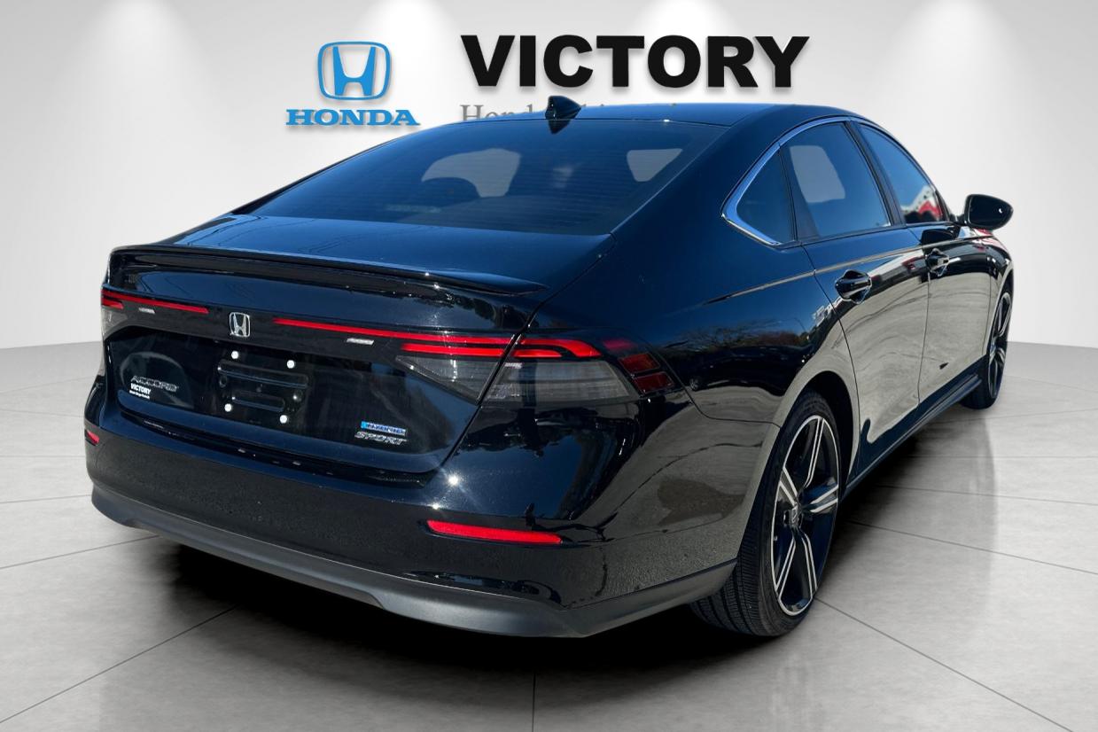 2024 Honda Accord Sport Hybrid photo 3