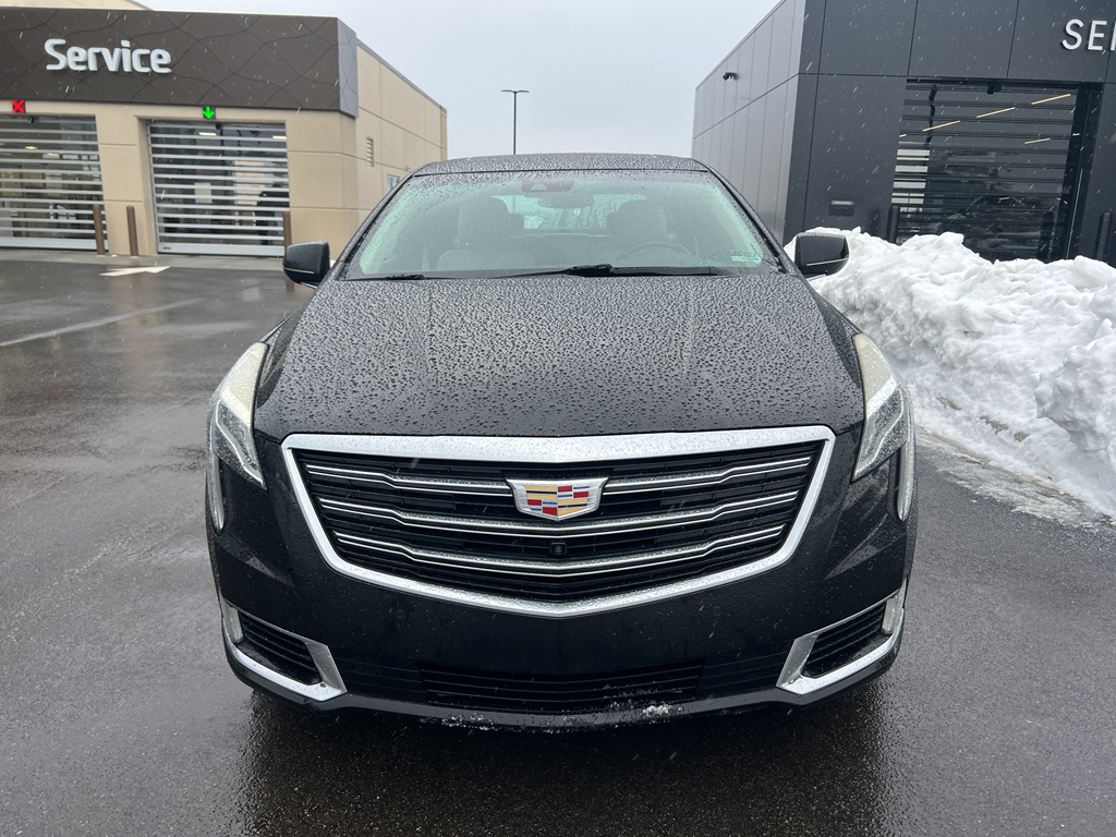 Used 2018 Cadillac XTS Luxury with VIN 2G61M5S37J9122586 for sale in Jeffersontown, KY