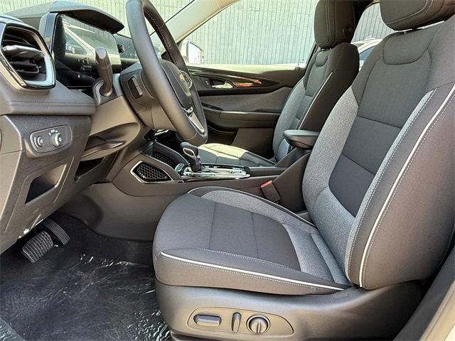 2026 Chevrolet Trailblazer LT photo 15