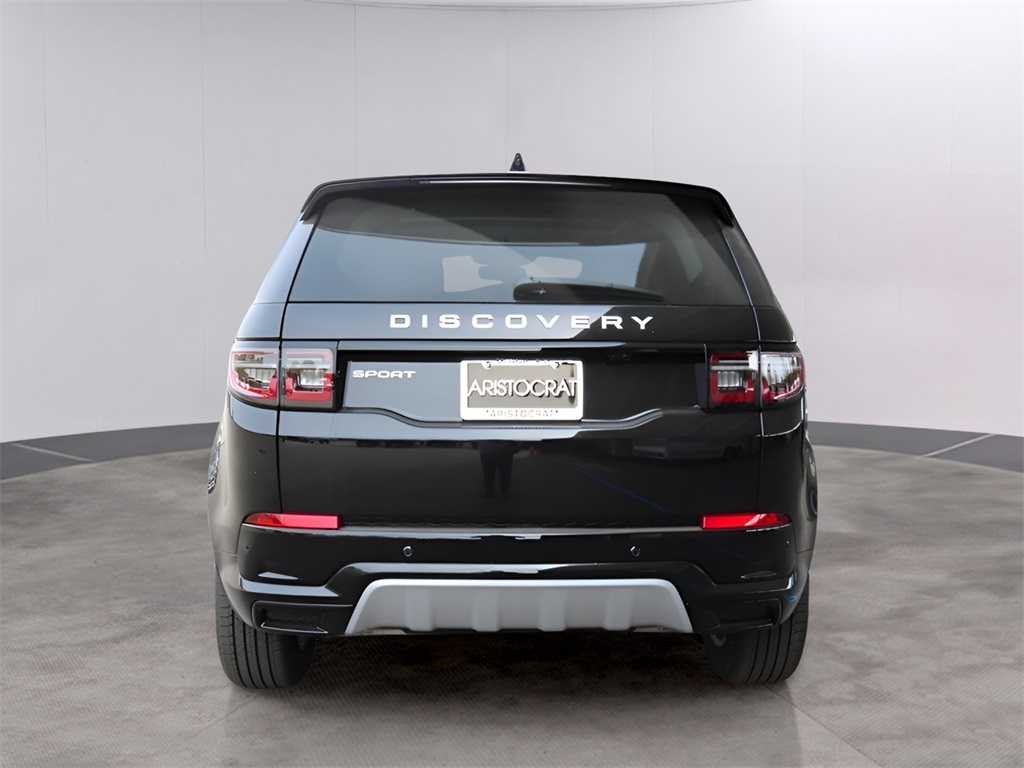 2025 Land Rover Discovery Sport S photo 6
