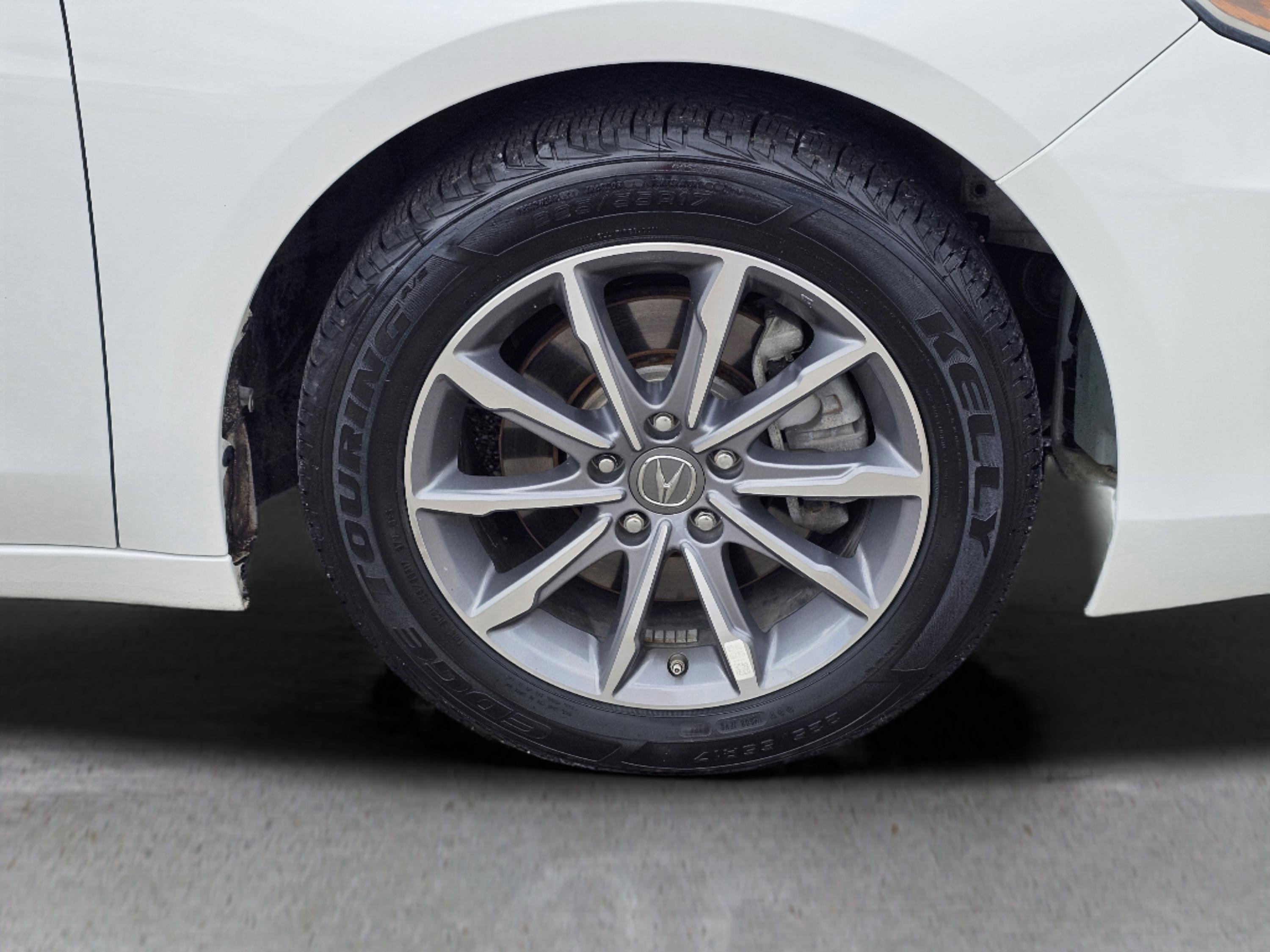 2018 Acura TLX Technology photo 6