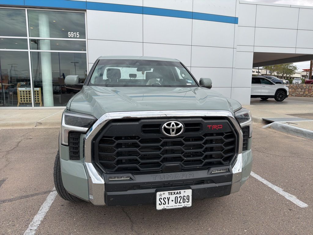 2023 Toyota Tundra SR5 photo 3