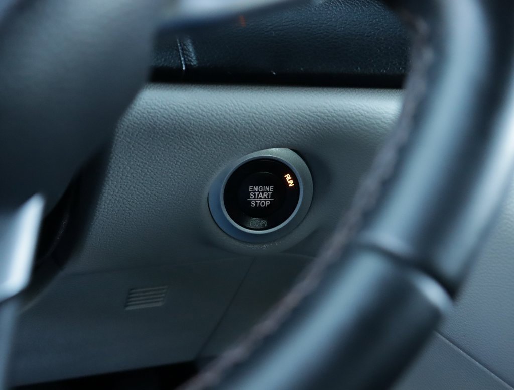 2017 Chrysler Pacifica Touring L photo 17