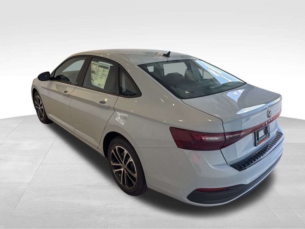 2025 Volkswagen Jetta 1.5T Sport photo 3