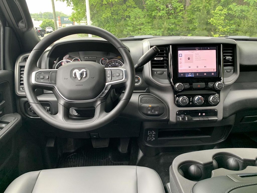 2025 Ram 2500 Tradesman photo 20