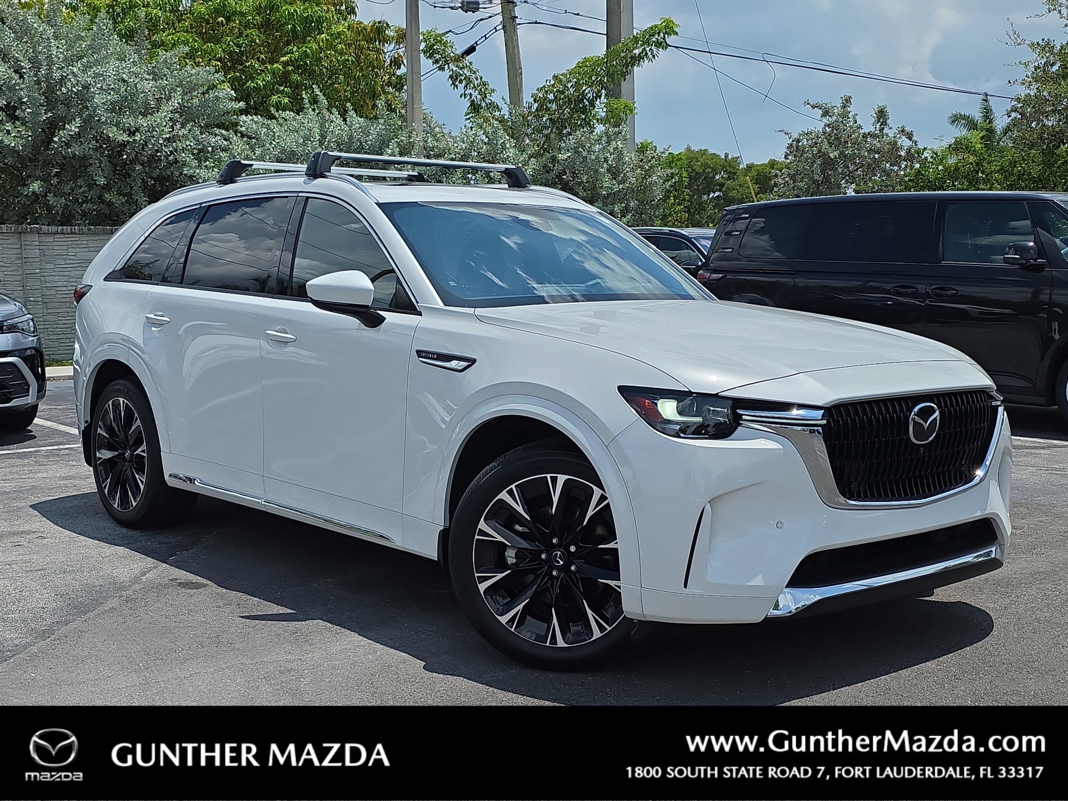 2025 Mazda CX-90 Premium Package's photo