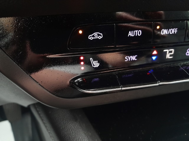 2022 Buick Envision Essence photo 24