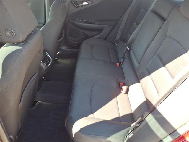 2018 Chevrolet Malibu 1LT photo 11