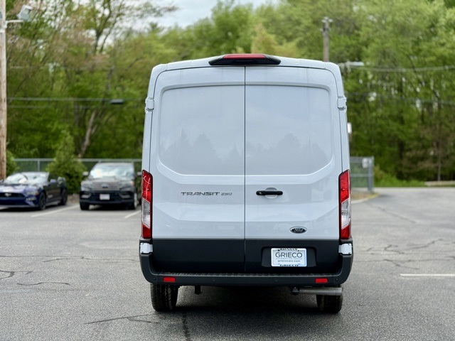 2025 Ford Transit Cargo Van photo 6