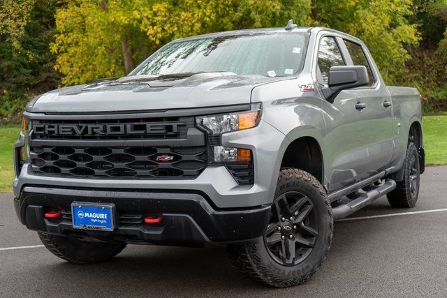 2024 Chevrolet Silverado 1500 Custom's photo