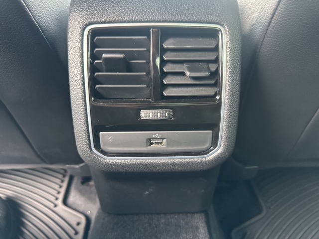 2018 Volkswagen Passat V6 GT photo 26