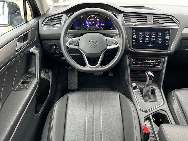 2024 Volkswagen Tiguan SE Wolfsburg Edition photo 23