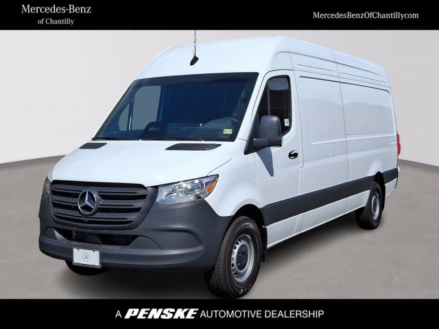 2025 Mercedes-Benz Sprinter Cargo Van