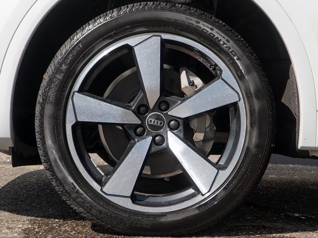 2023 Audi Q5 45 S line Prestige Premium photo 10