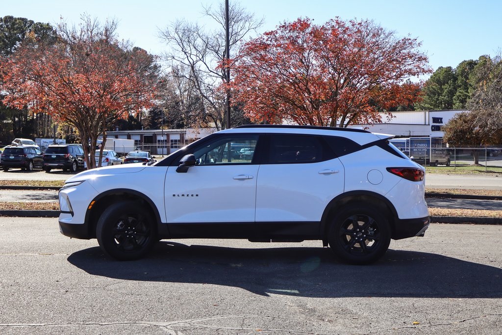 2023 Chevrolet Blazer 2LT photo 3