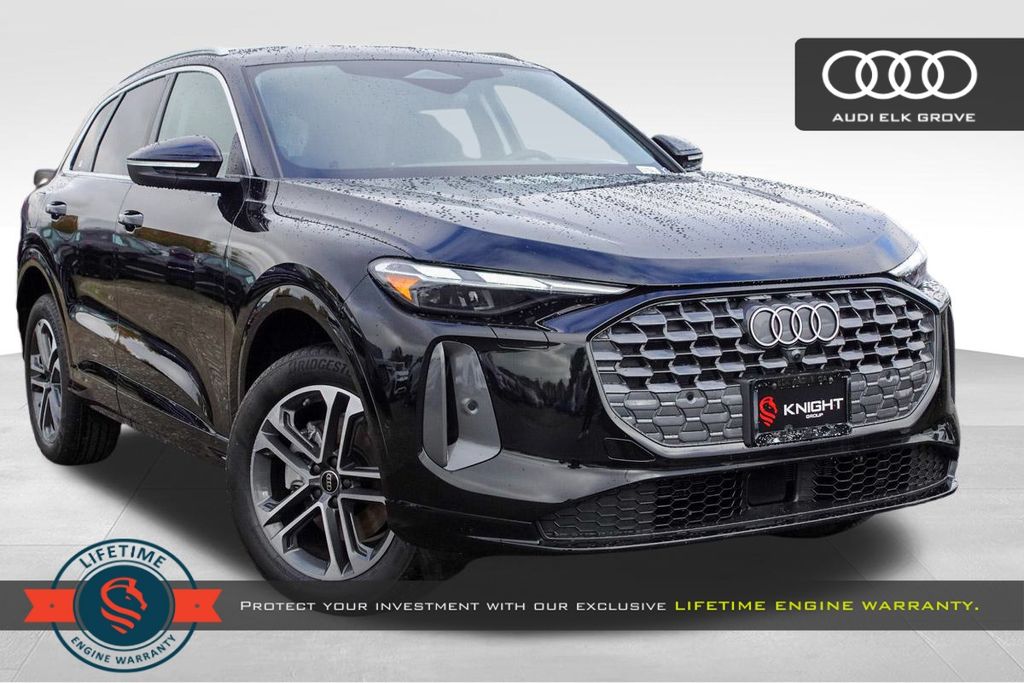 2025 Audi New Q5 Premium's photo