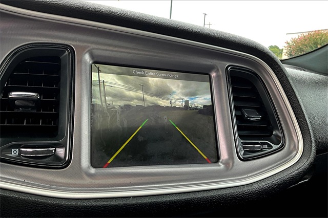 2019 Dodge Challenger SXT photo 13