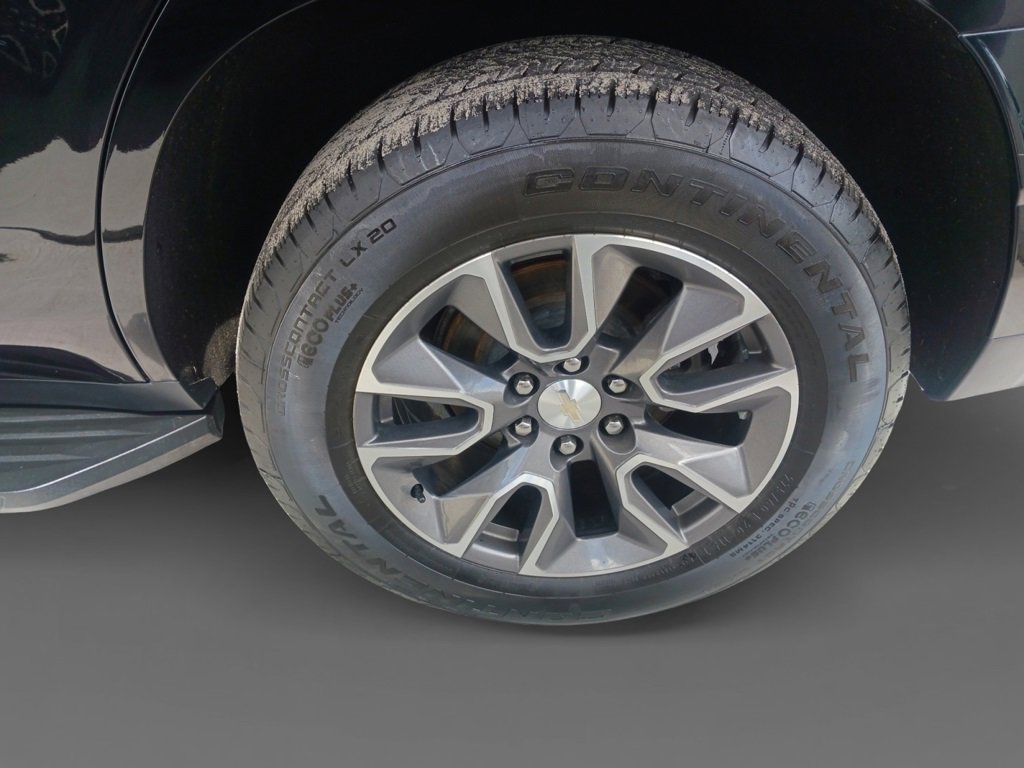 2022 Chevrolet Tahoe LT photo 28